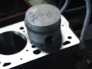 280SE manual trans  M130 008