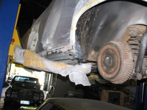 220SE rust repair 028